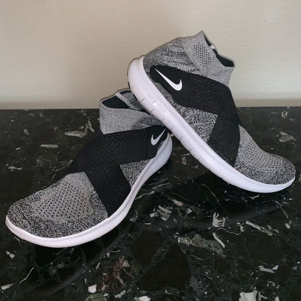 Nike Free RN Motion Flyknit